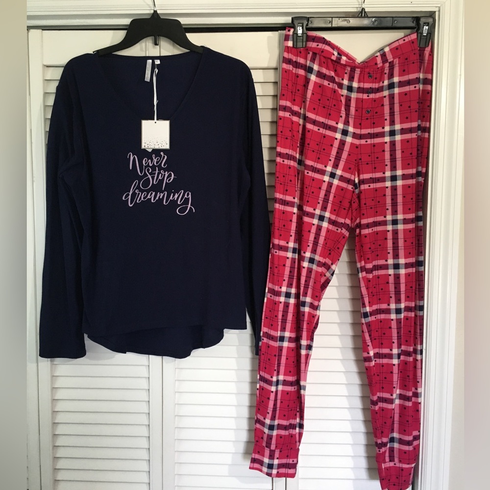 Pajama set. “Never Stop Dreaming”